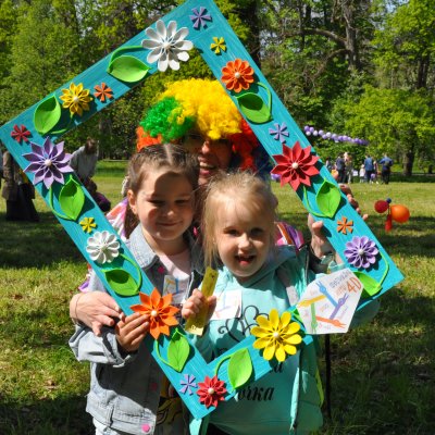 Детский сад №15 и ГАООРДИ провели семейную игру в Пушкине